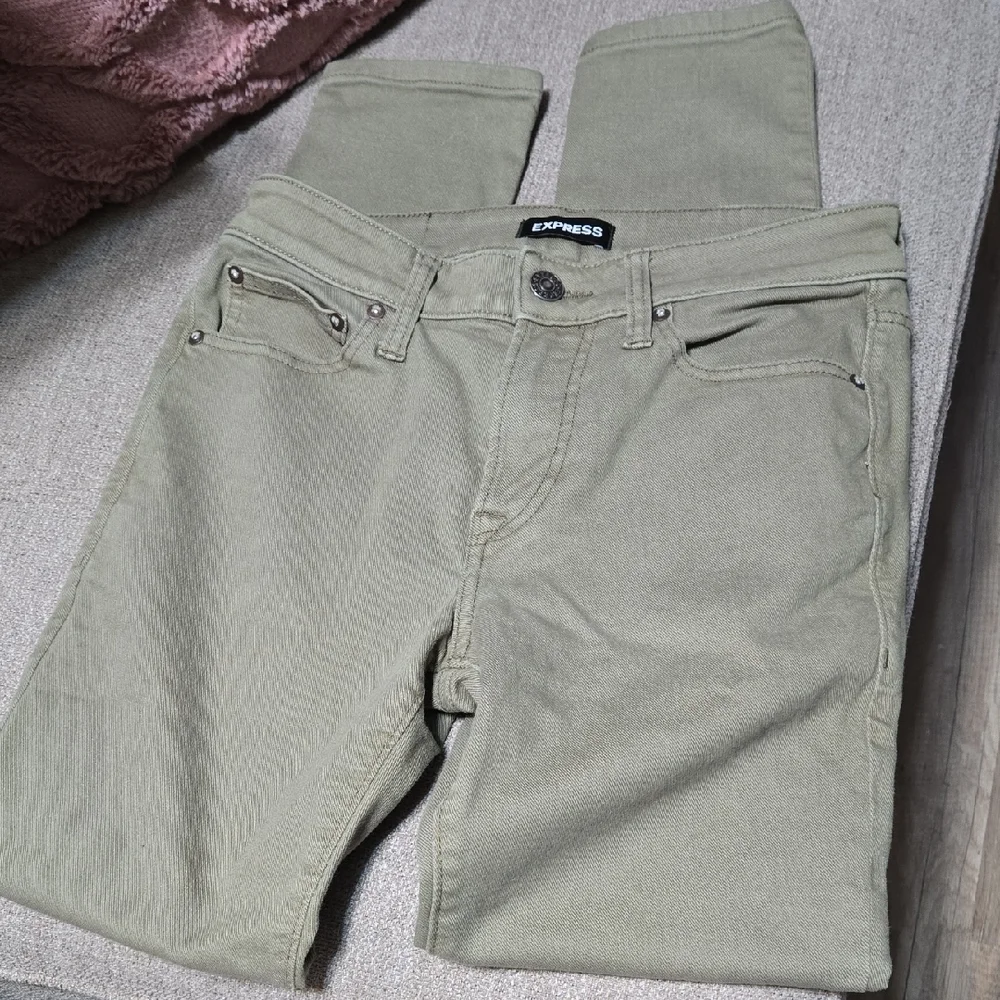 Express Men's Skinny Jeans in Olive - Picture 3 of 10